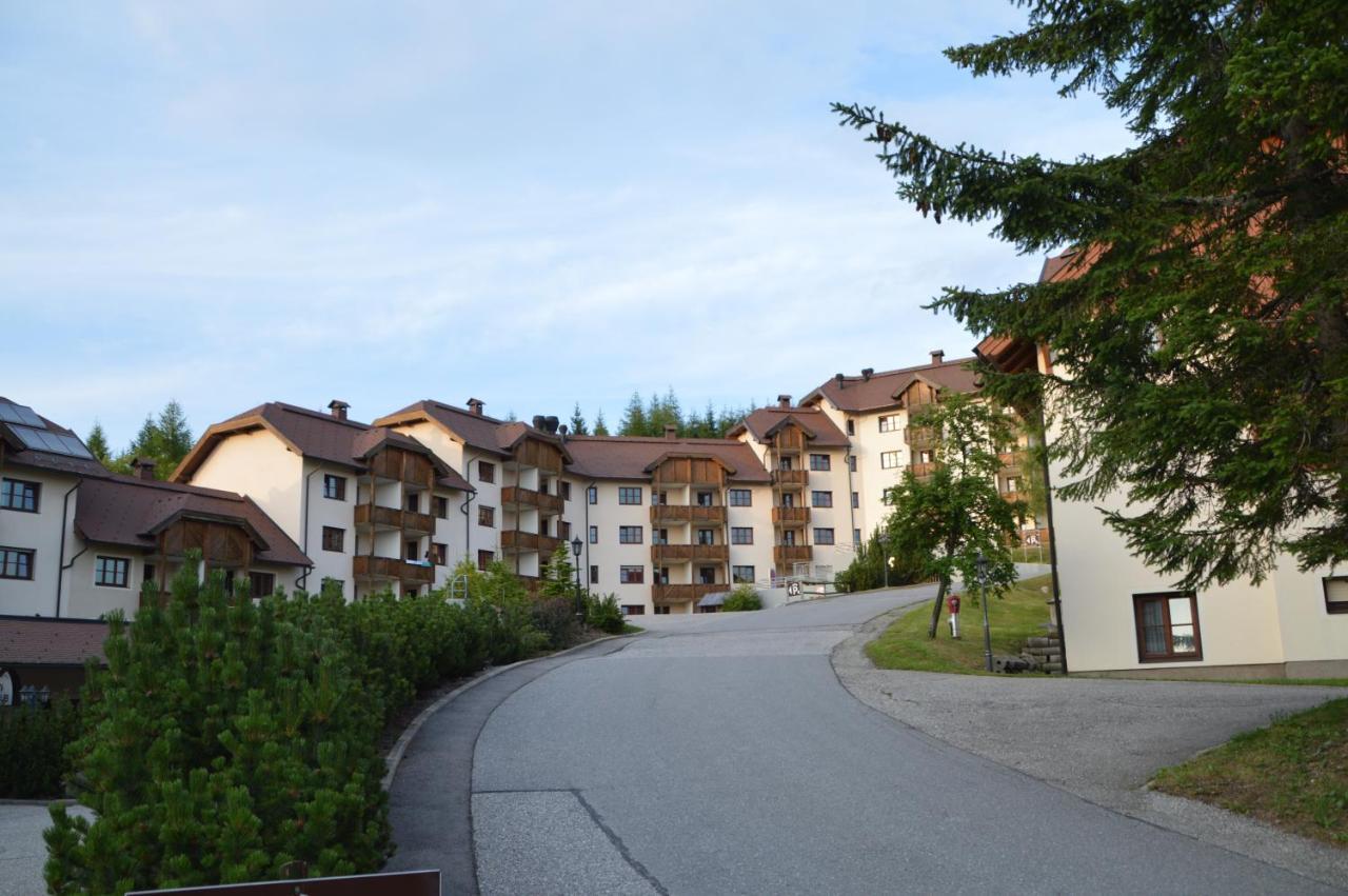 Panorama Apartment Gerlitzen Treffen Exterior photo